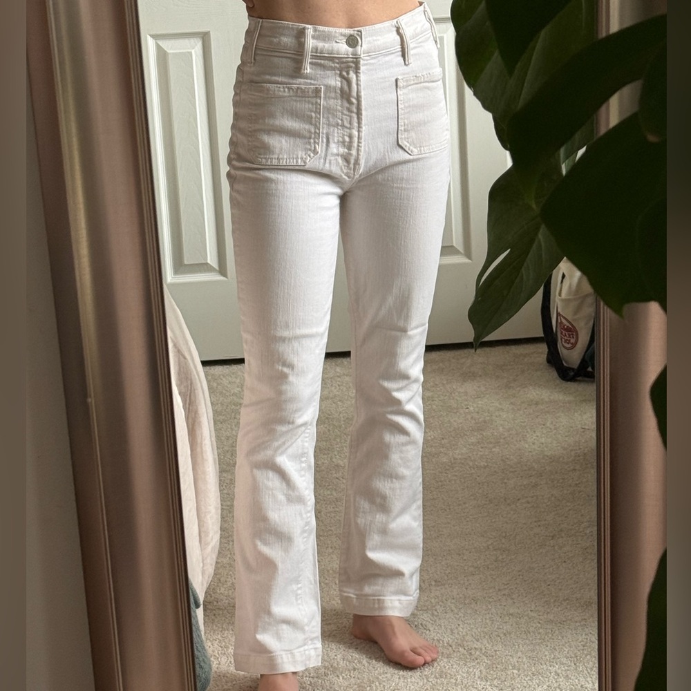 MOTHER Women's Hustler Patch Pocket Flood Jeans in Act Natural